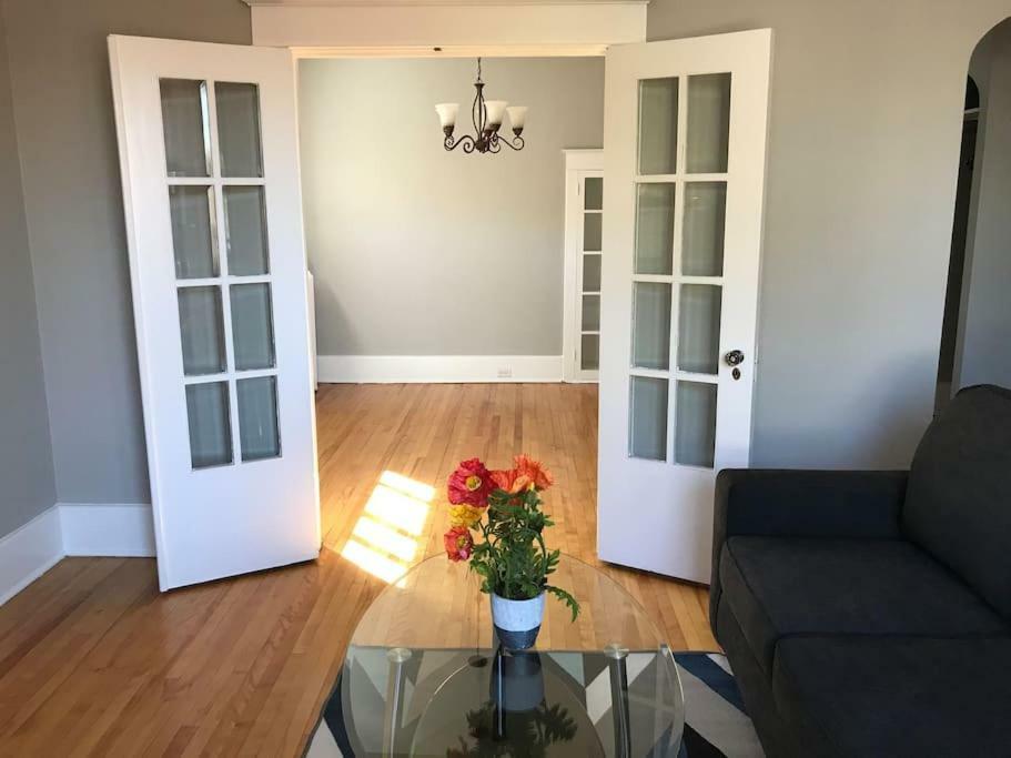 Appartement Bright, Clean, Private. In The Heart Of Downtown! Parking, Wi-Fi And Netflix Included à Ottawa Extérieur photo